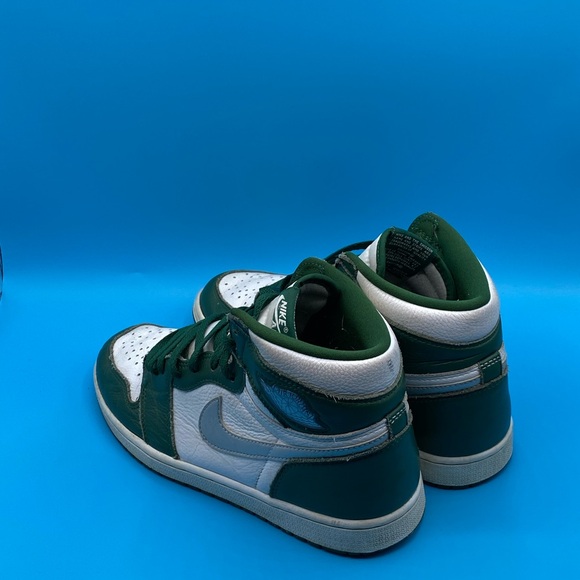 Jordan One Retro High Og Green - Picture 2 of 4